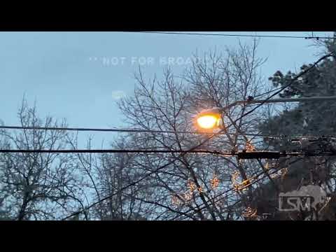 01-10-2025 Stone Mountain, GA - Icing on Trees and Powerlines, Tree Branches Snapping