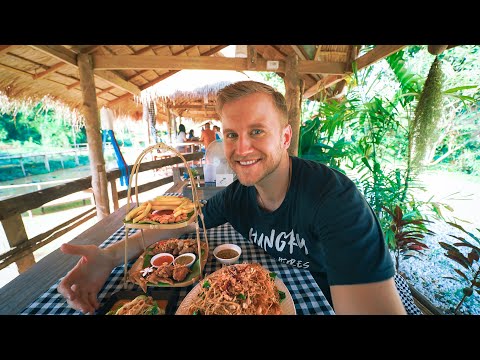 I am The First FARANG Here / Phitsanulok THAILAND Motorbike Tour / ขี่มอเตอร์ไซค์เที่ยวพิษณุโลก