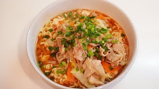 【みそラーメン】簡単＆野菜たっぷりで体も温まる最強ラーメンはコレです！