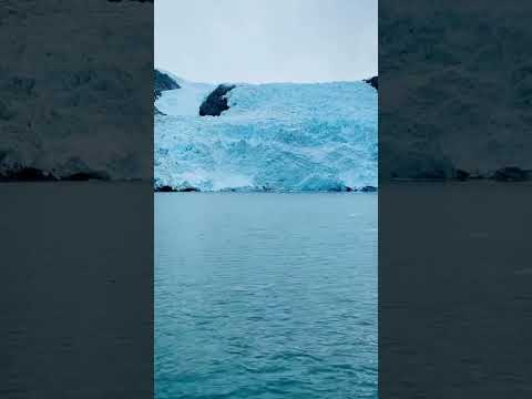 Alaska Glacier  Breathtaking #glacier #alaska #alaskaadventures