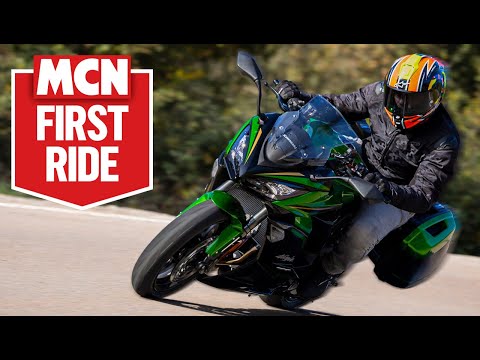 The Kawasaki Ninja 1100SX SE is proof that the best can get better | MCN Review