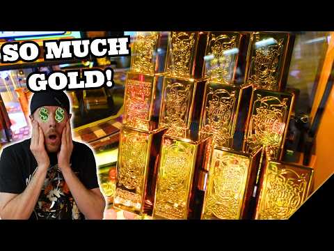 COIN PUSHER FULL OF GOLD! Satisfying New Game at Round 1