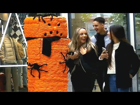 Halloween Prank !! Crazy Screams !!