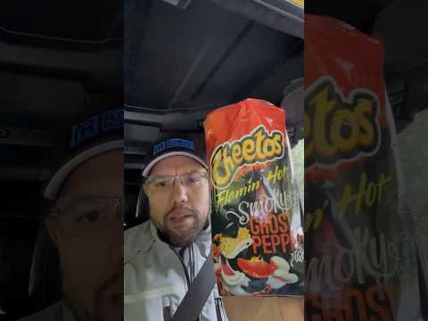 Jeep Eats: Cheetos Smoky Ghost Pepper Puffs 🔥🌶️