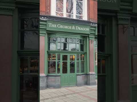 George Orwell's pub (WANSTAED) London Travel #london #travel