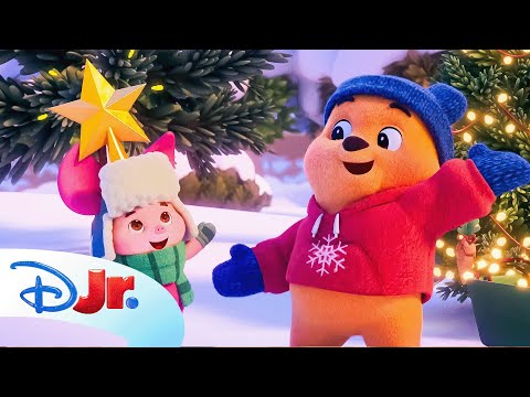 Playdate with Winnie the Pooh | Piglet's Christmas Tree 🎄 | Holiday Episode | @disneyjr