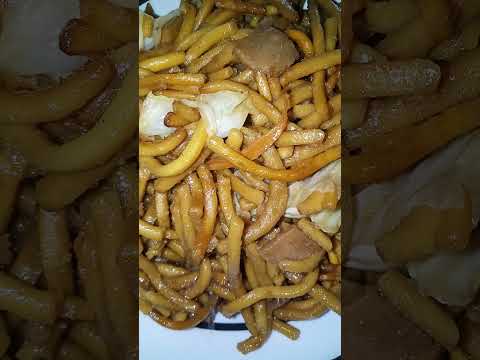 Morning Breakfast | Pancit Canton Guisado | Filipino Cuisine  #youtubevideo #foodlovers #shorts