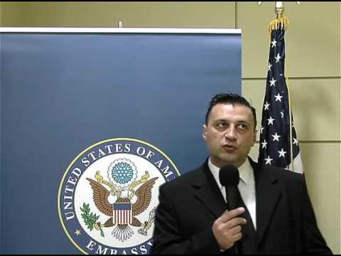 Alumni share the value of U.S. exchange and study programs, November 18, 2009.wmv