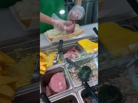 SUBWAY 潛艇堡🥗🥒常常大魚大肉🥩今天來點健康的🤣低脂低熱量👏👏一起健康吃堡堡😅😆 Submarine sandwich