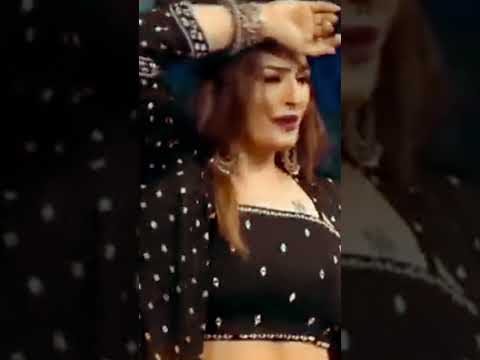 Raveena Tandon’s Iconic Dance Moves | Bollywood Queen in Action!