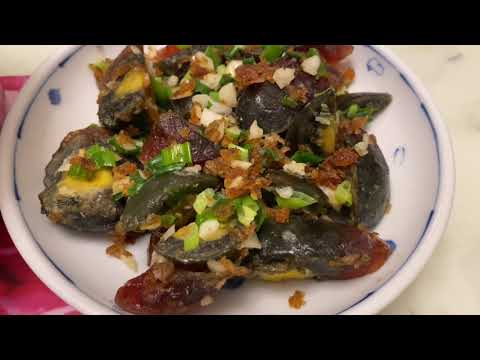 8.4晚餐 酸白菜乾麵，椒鹽皮蛋，泰式魚露四季豆 Pickled Chinese cabbage noodles and green bean with shrimp paste