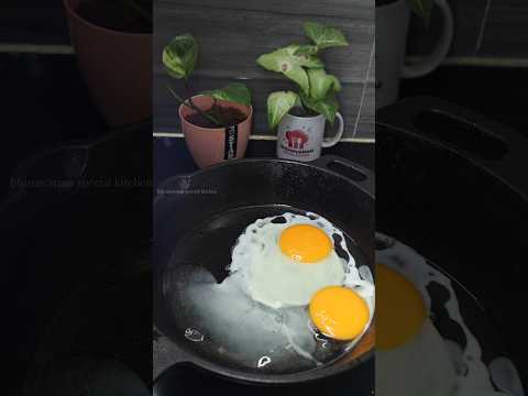 దీనికి నామకరణం చేయండి 😄😋 simple and tasty egg recipe #egg #omelette #eggfry #eggrecipe #eggbhurji