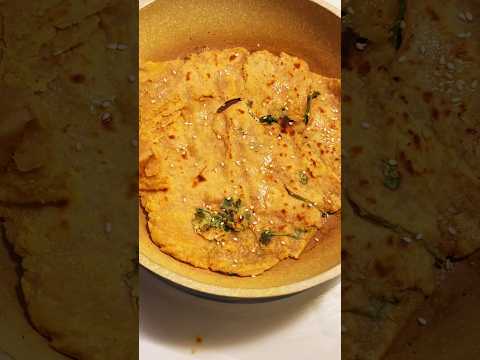 Butter Garlic Paratha #paratha #butterroti #garlicparatha #butter #garlic #foodblogger #viralshorts