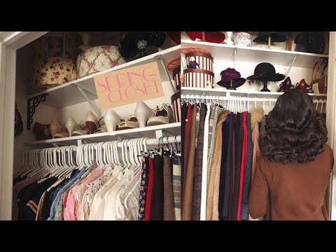 Decluttering My Vintage Closet for Spring 2024! | Carolina Pinglo