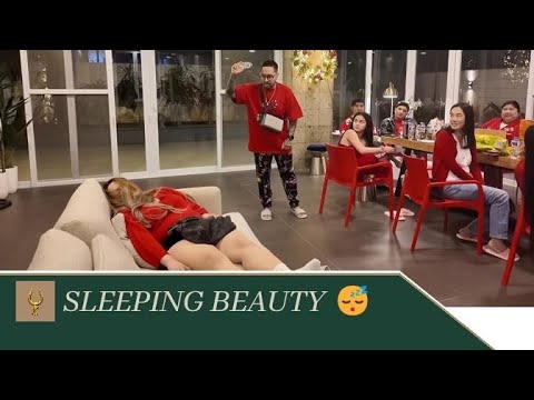 Mama Mari, nahuling NATUTULOG sa Christmas Party 😂 || ToRo Family