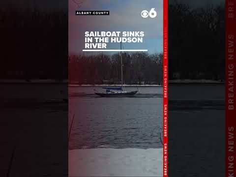 Sailboat sinks in the Hudson River #news #albany #wrgb #river