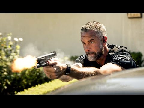 Hondo & Deacon Almost Catch Ari Peretz  - S.W.A.T 6x07