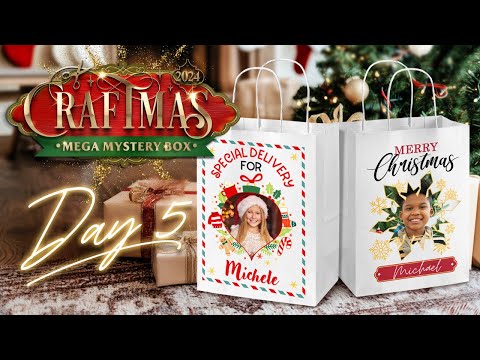 CUSTOM Cricut Christmas Gift Bag! Craftmas MEGA Mystery Box Day 5