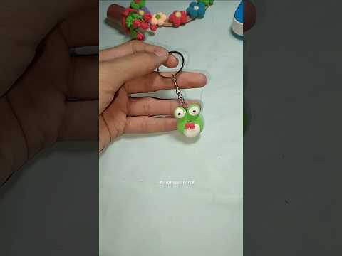 Easy frog 🐸 keychain with clay#subscribe  #diy #clayart#viralshort