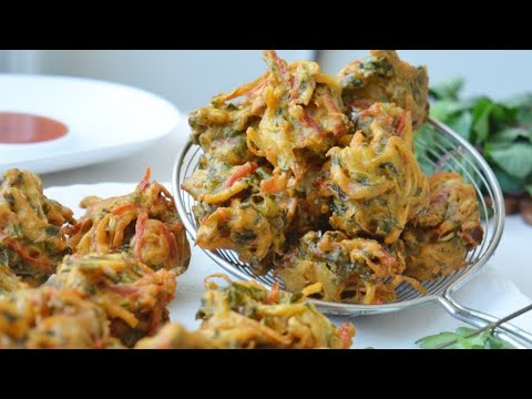 पालक,आलू,प्याज के कुरकुरे पकोड़े बनाने की विधि | Vegetable Pakoda Recipe | Crispy Pakoda