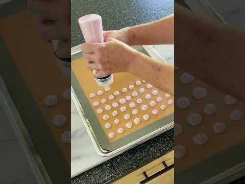 Frozen Yogurt Dots Snack