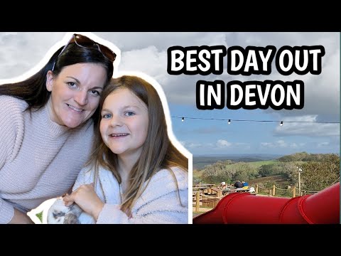 BEST FAMILY DAY OUT IN DEVON | PUMPKINS AND PIGGIES