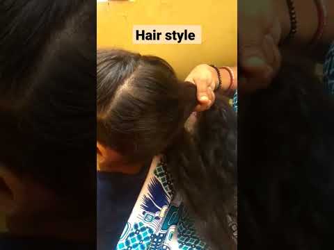 This hair style suits for long frocks💃, jeans👖 and fancy sarees.