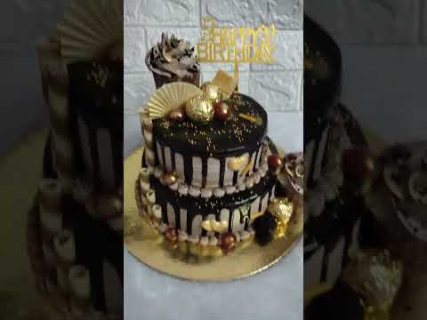 #ayehayeoyehoye #chocolatecake #birtdaycake #chocolatemoussecake