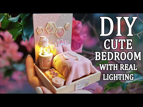 Miniature Pink bedroom ー DIY dollhouse kit Corner of happiness ー Cute room