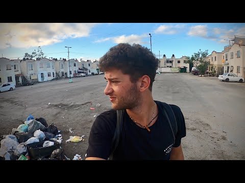 Alone in Cancun's Most Violent Cartel Hood! 🇲🇽 (Super Risky)