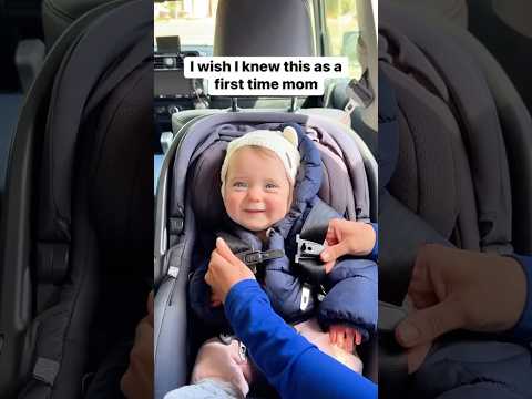 I strap in baby without bulky coats in the way #baby #mom #wintercoat #carseat