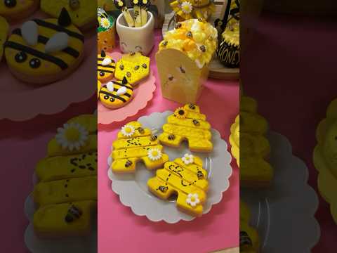 Let’s Fake Bake CUTE Beehive Cookies! #fakebake #cookies #peepthisyall