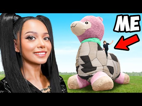 I Built Bella Poarch A GIANT Stuffed Animal!