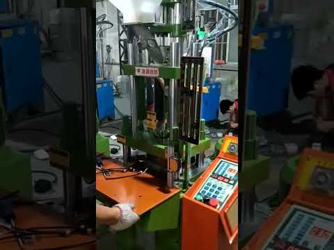 Hydraulic Vertical Plastic Injection Moulding Machine #injectionmachine