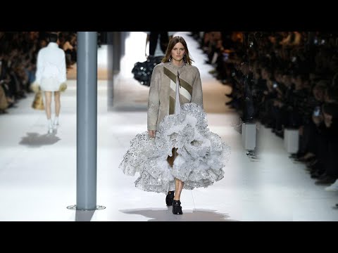 Louis Vuitton | Fall/Winter 2024/25 | Paris Fashion Week