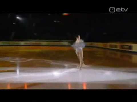 Figure skater Queen Yuna  - 2010 Torino Worlds EX.flv