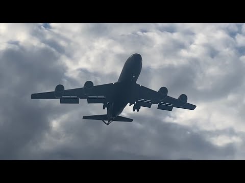 EXTREME UP-CLOSE KC-135 LANDING