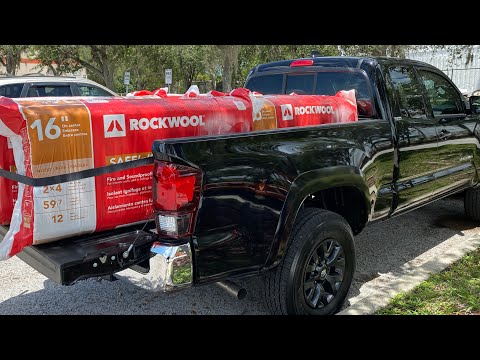 I Think Toyota Tacoma Access Cab Is Better Than Double Cab if You Use it For Work | Here’s Why