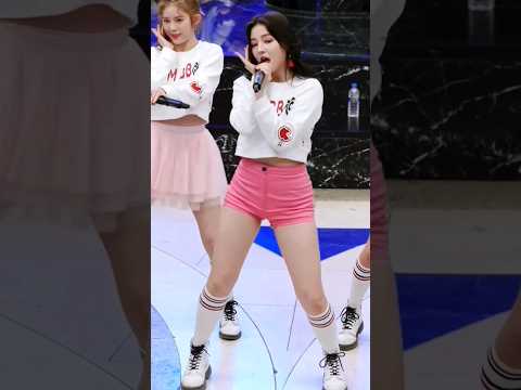 #shorts #shortvideo #nancymomoland #tiktok #kpop #viral #trending #trendingshorts