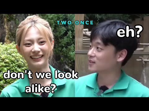 Tzuyu makes the zookeeper *flustered* by sudden question 😂