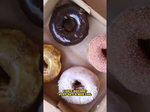 Hawaii Best vegan donuts!!! can't believe its all plants!!!