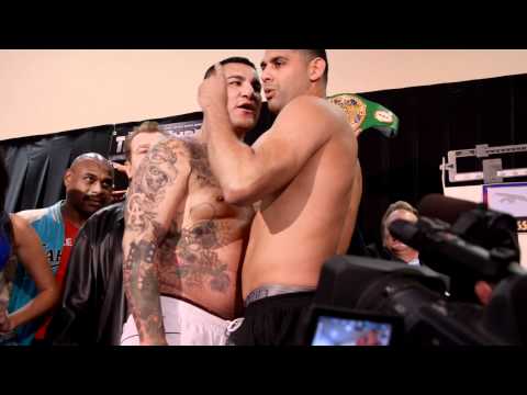 Chris Arreola vs. Eric Molina - Official Weigh-in