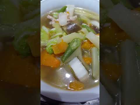 Pakbet masabaw version