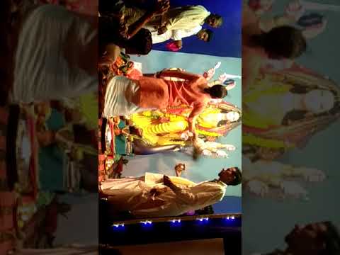 Durga puja ke rang radhe bhai ke sang