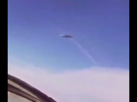 The clearest ufo chase video in history！！！