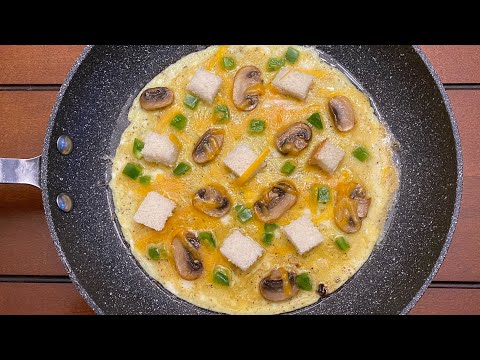 Cheese Mushroom Omelette | Complete Breakfast | 2 minutes Recipe |#shorts