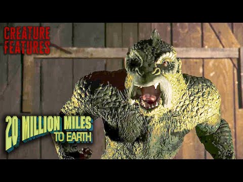 Capturing The Lizard-Like Creature | 20 Million Miles To Earth | Creature Features