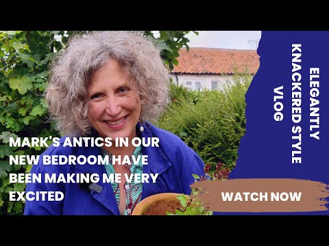 Cottage Renovation VLOG Mark is making me happy in the bedroom