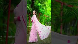 #pinksaree #sareeindia #sarees #sareefashion #sareelovers #foreignerinindia #indiashorts