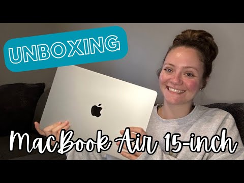 Unboxing Apple MacBook Air 15-inch Laptop in Starlight